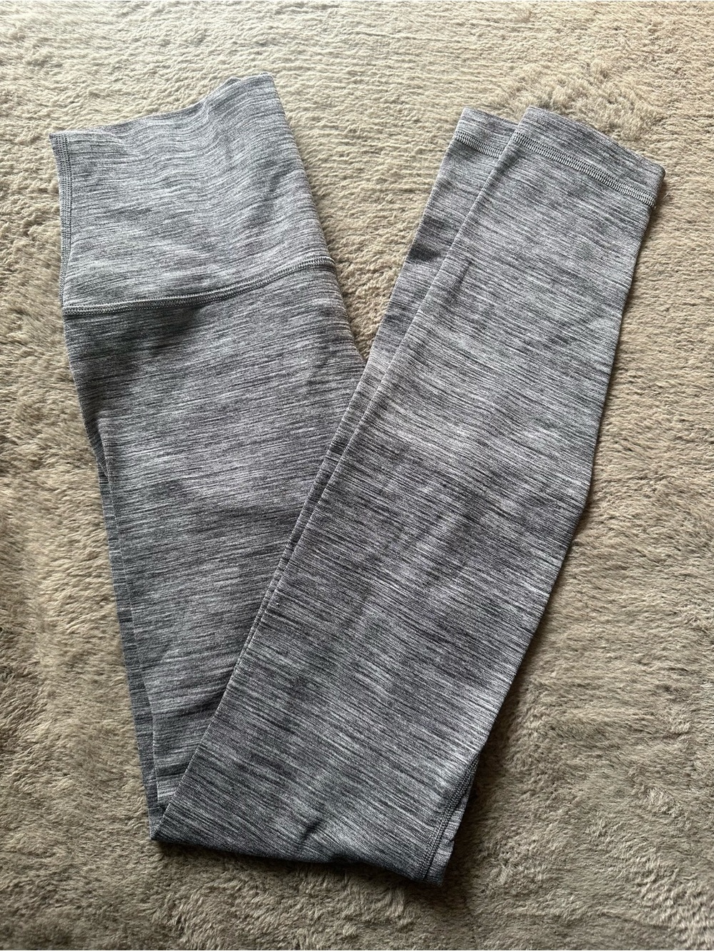 LULULEMON Align leggings, size 6